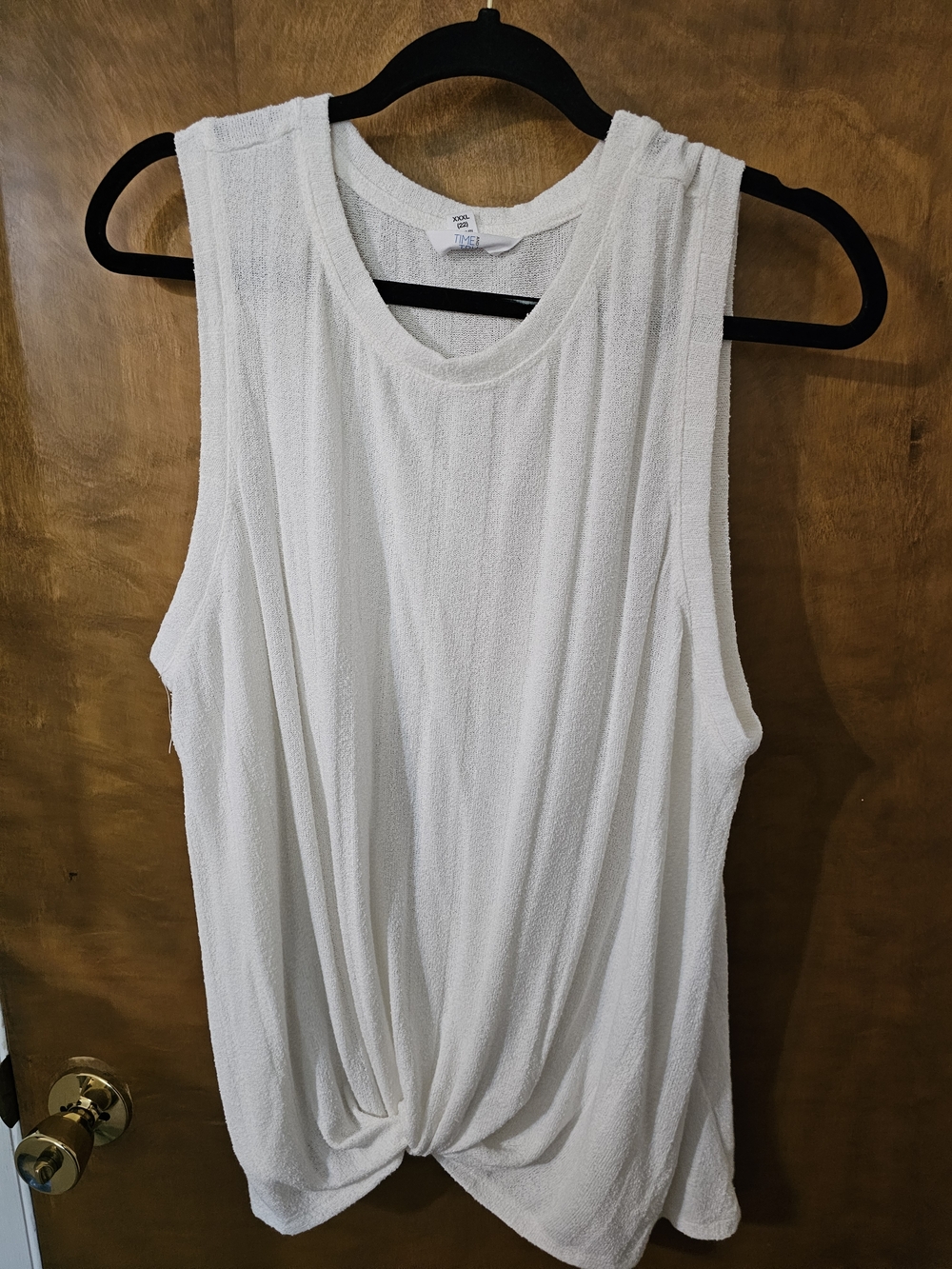 Time and Tru White Twist-Front Sleeveless Tank Top